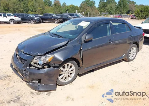 2010 Toyota Corolla S z USA, uszkodzony, nr VIN 2T1BU4EEXAC470133